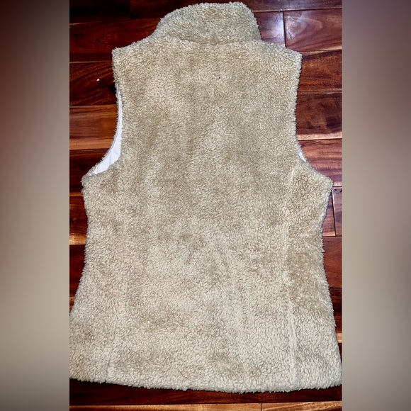 Patagonia Women's Los Gatos high-pile fleece vest M - Picture 3 of 4